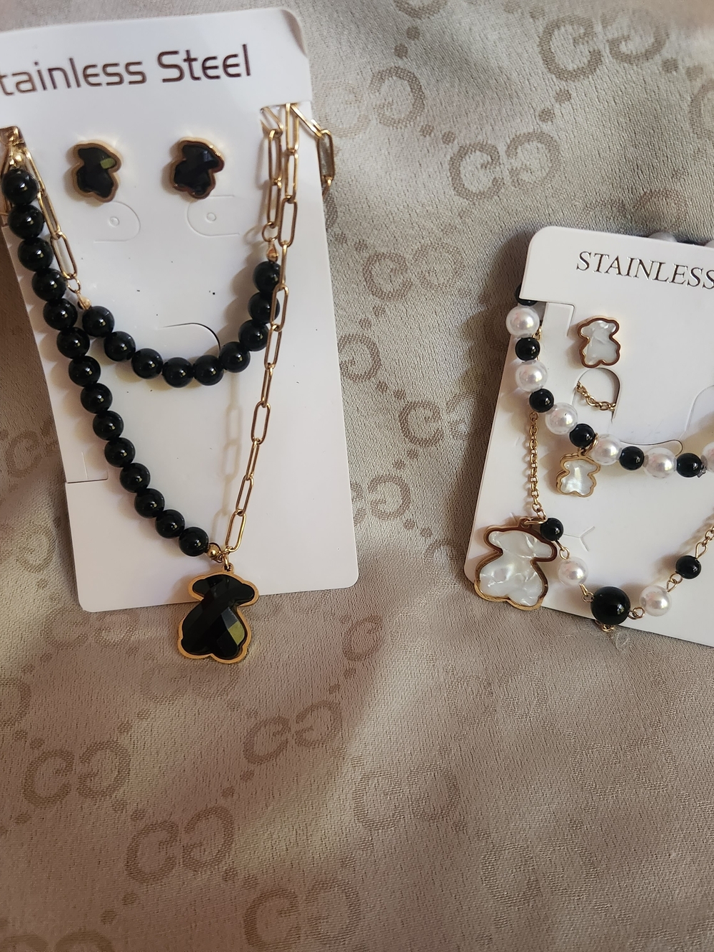 Women's Black Bead Pendant Necklace & Earrings Set Dysing Inspired
